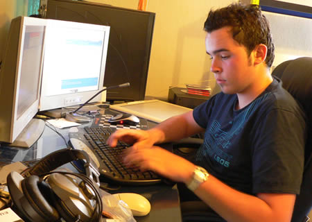 在线电话轰炸测试